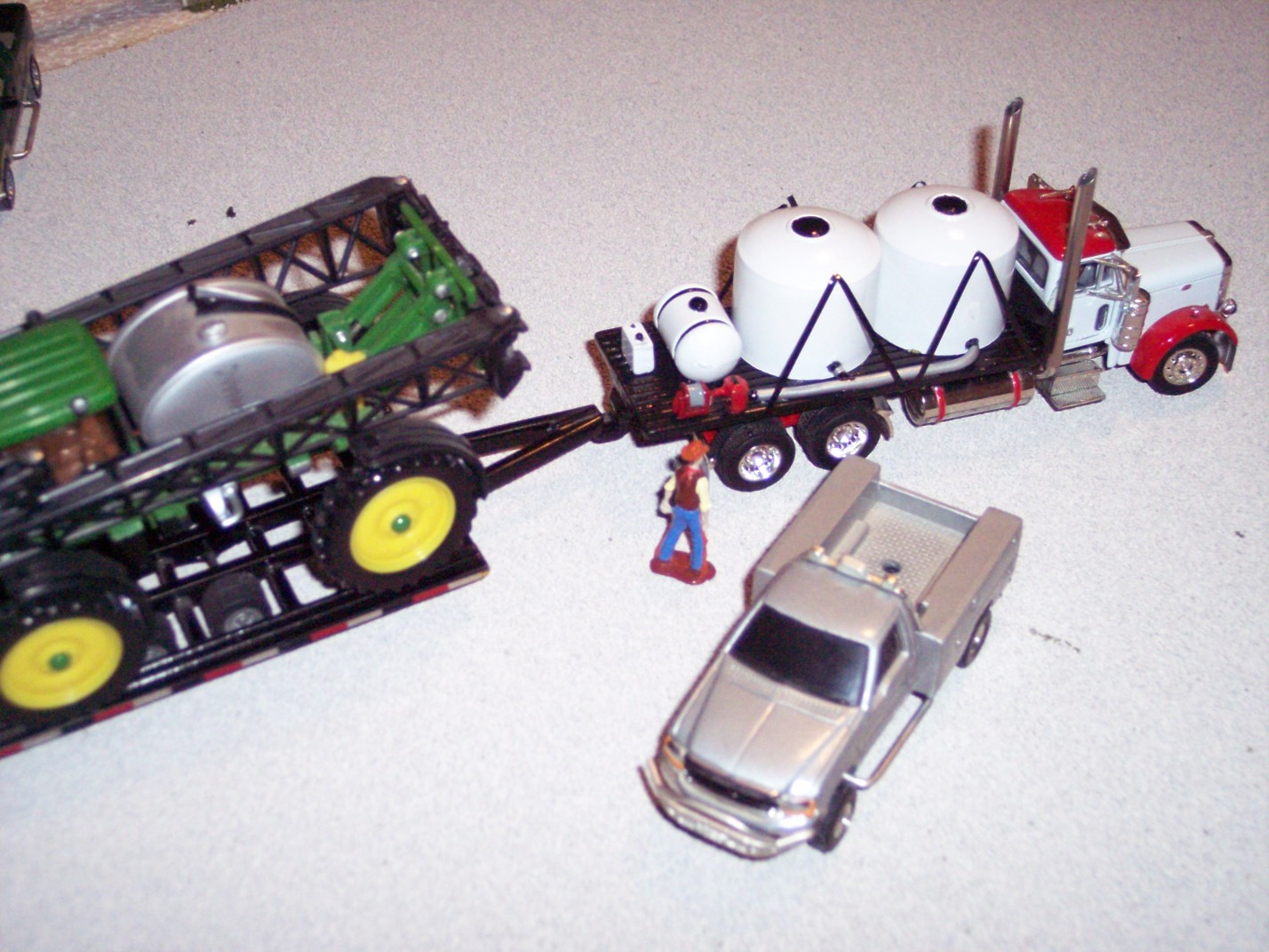 extreme custom toy trucks